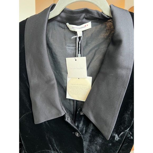 Favorite Daughter The Dynasty Long Sleeve Velvet Shirtdress - Picture 6 of 11